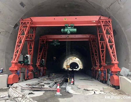 绍兴隧道专用门式起重机